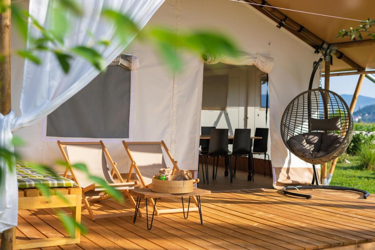 Glamping Kolpa Resort Gradac Esterno foto