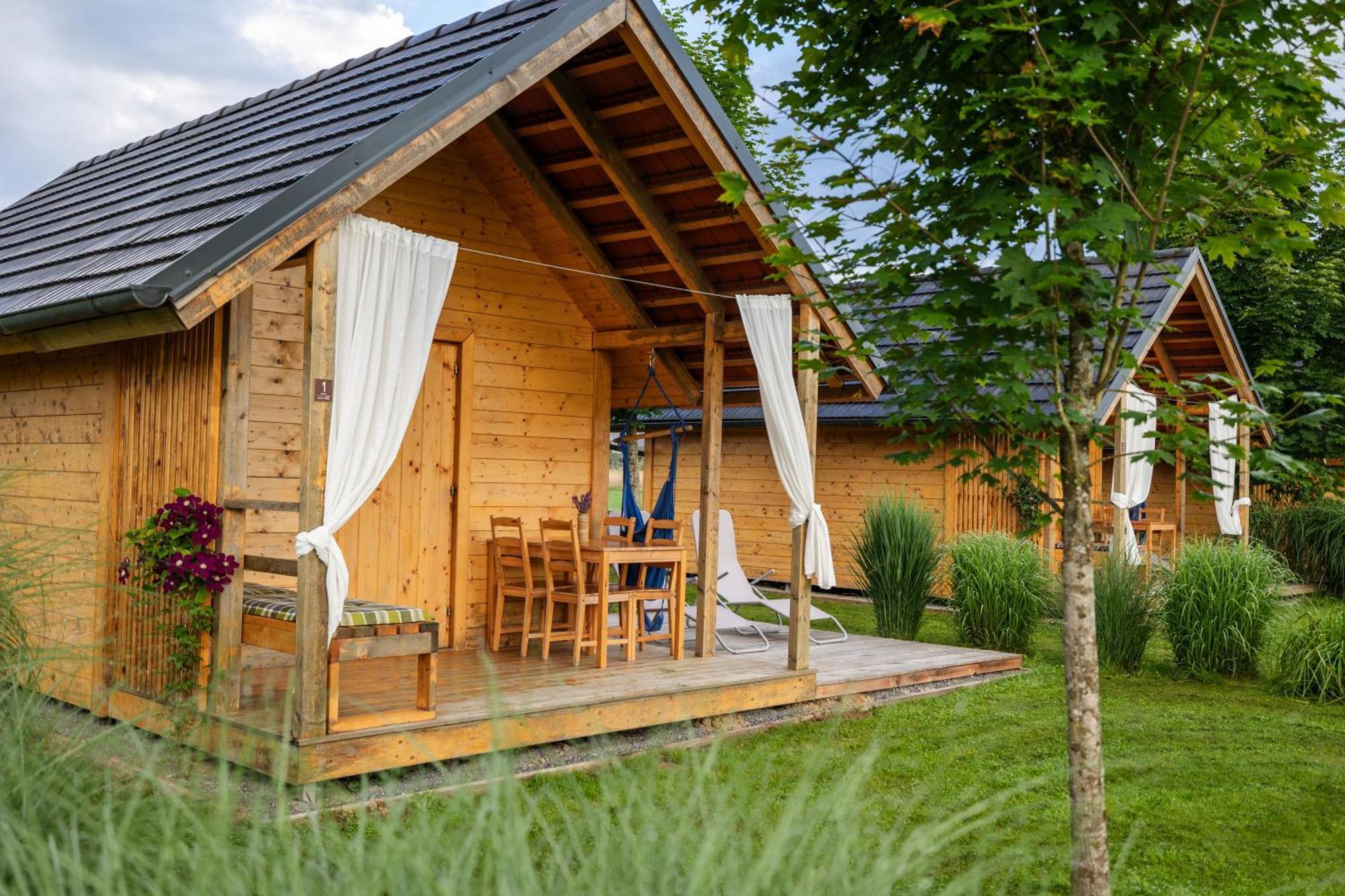 Glamping Kolpa Resort Gradac Esterno foto