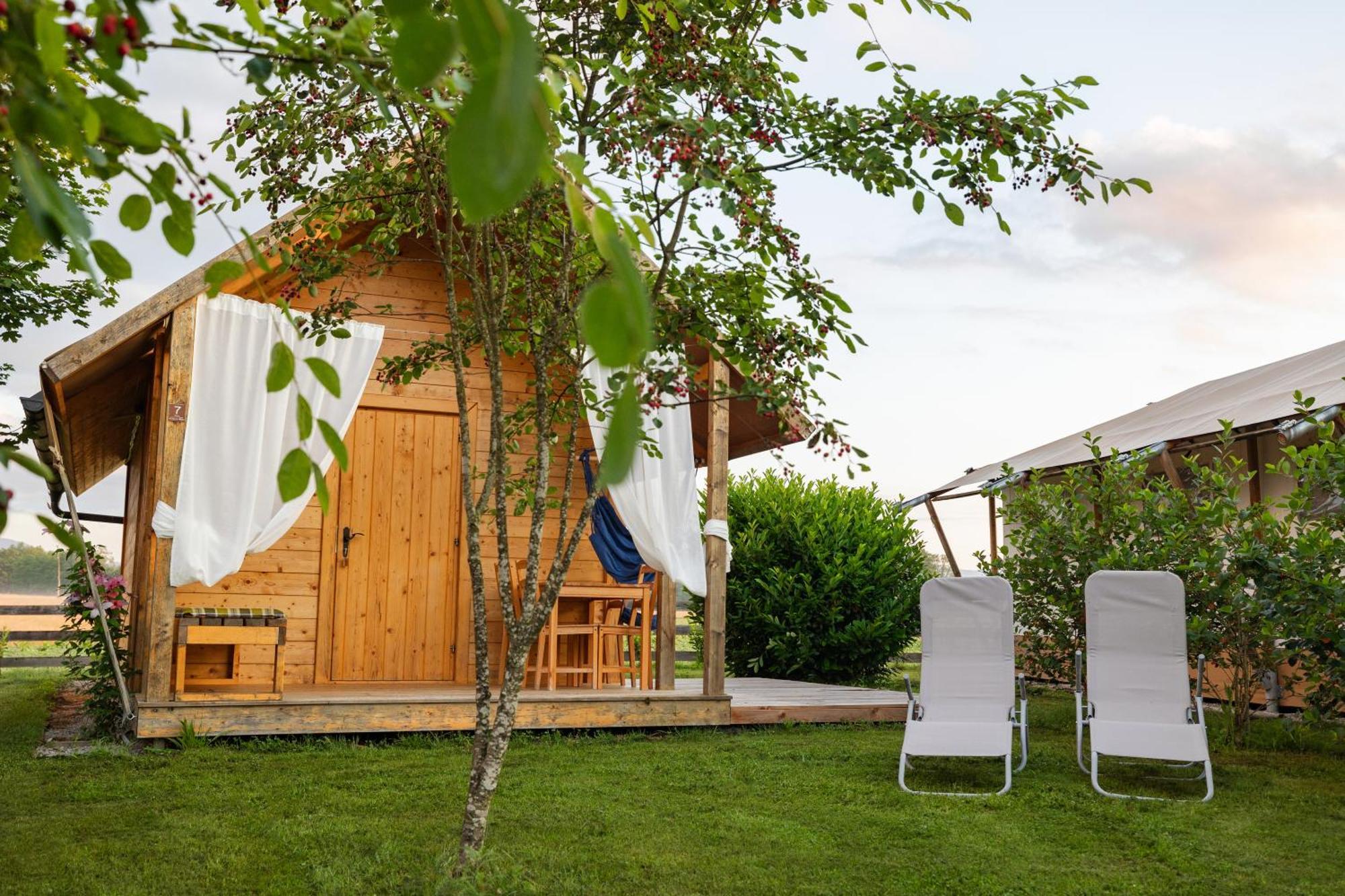 Glamping Kolpa Resort Gradac Esterno foto