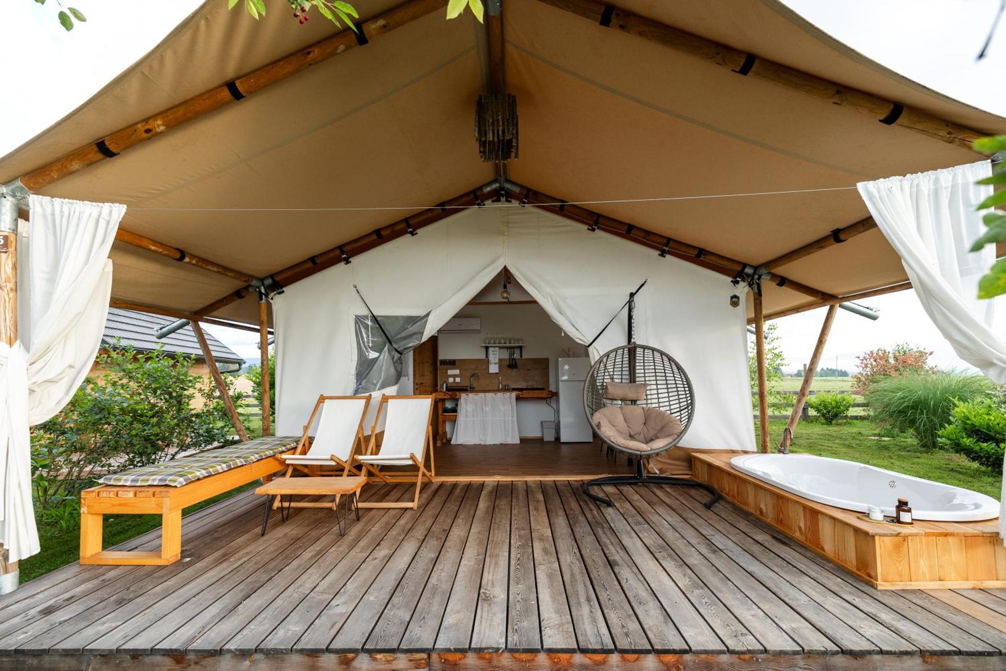 Glamping Kolpa Resort Gradac Esterno foto