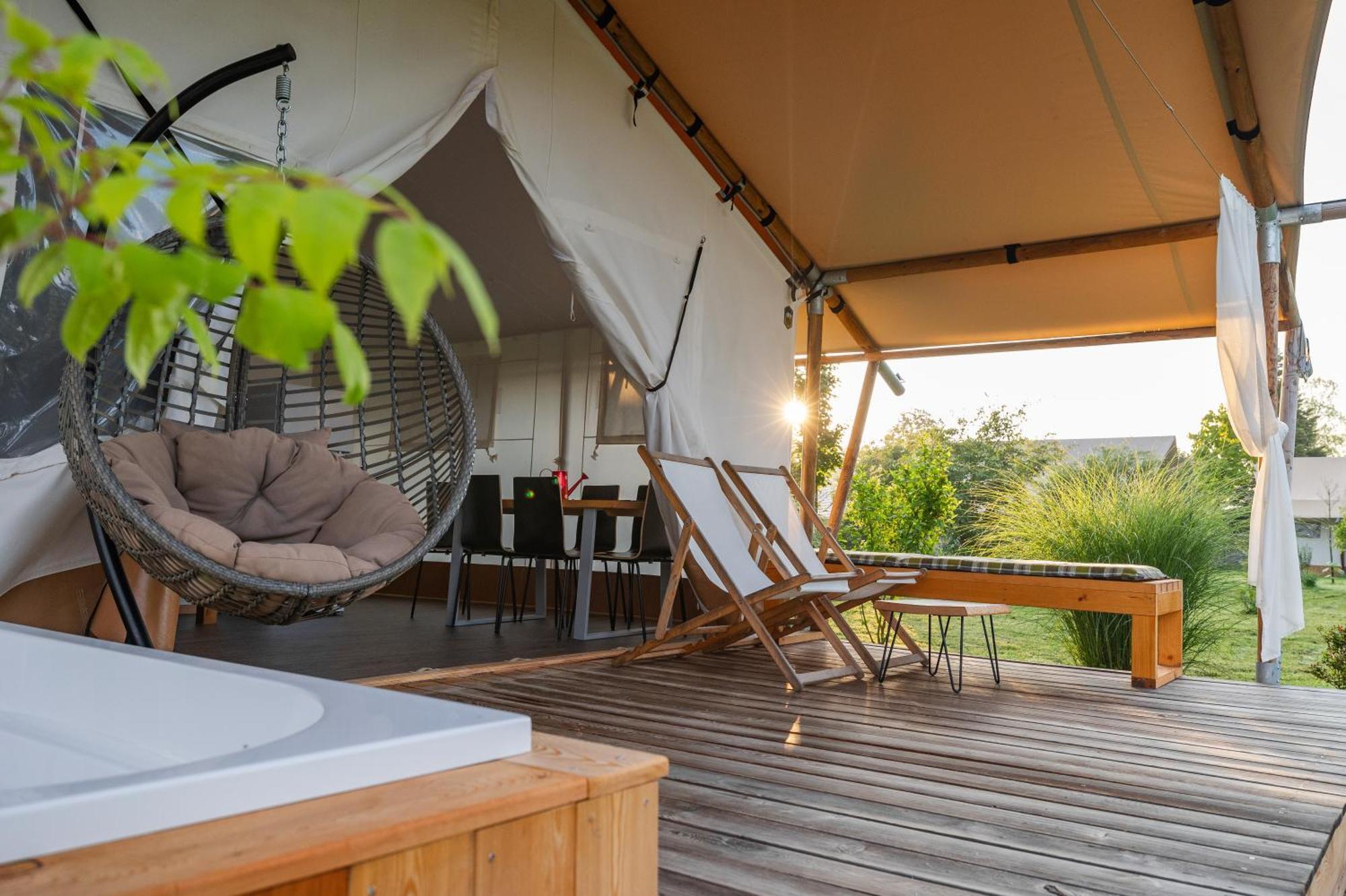 Glamping Kolpa Resort Gradac Esterno foto